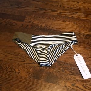 Boys + Arrows Wallace Bottom Small